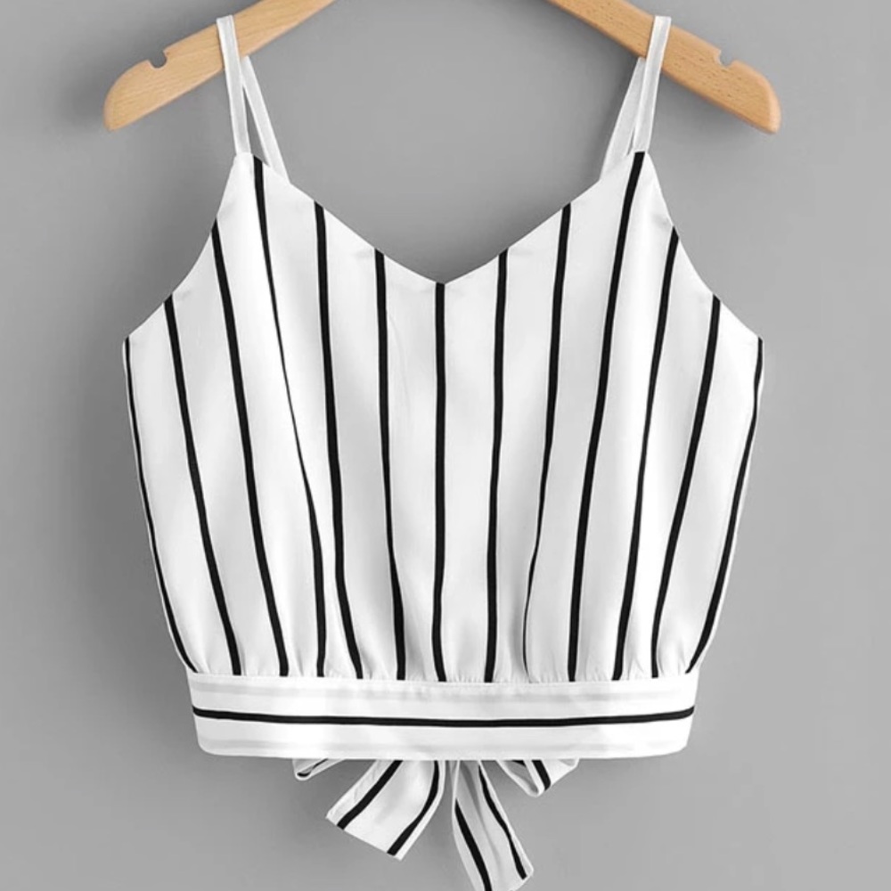Striped Top 🎉 SALE